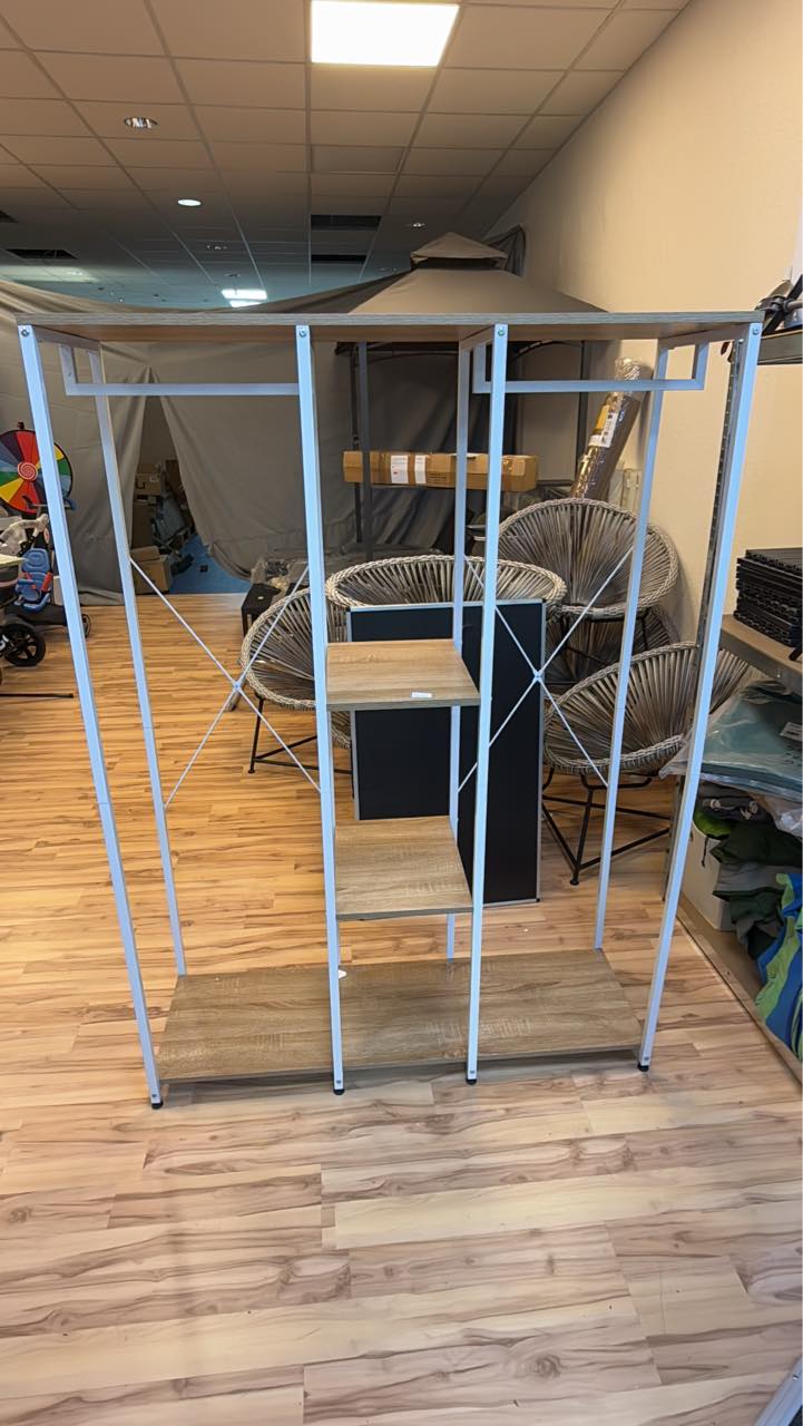Stylische Garderobe